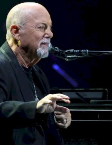report:-billy-joel-takes-long-island-home-off-the-market