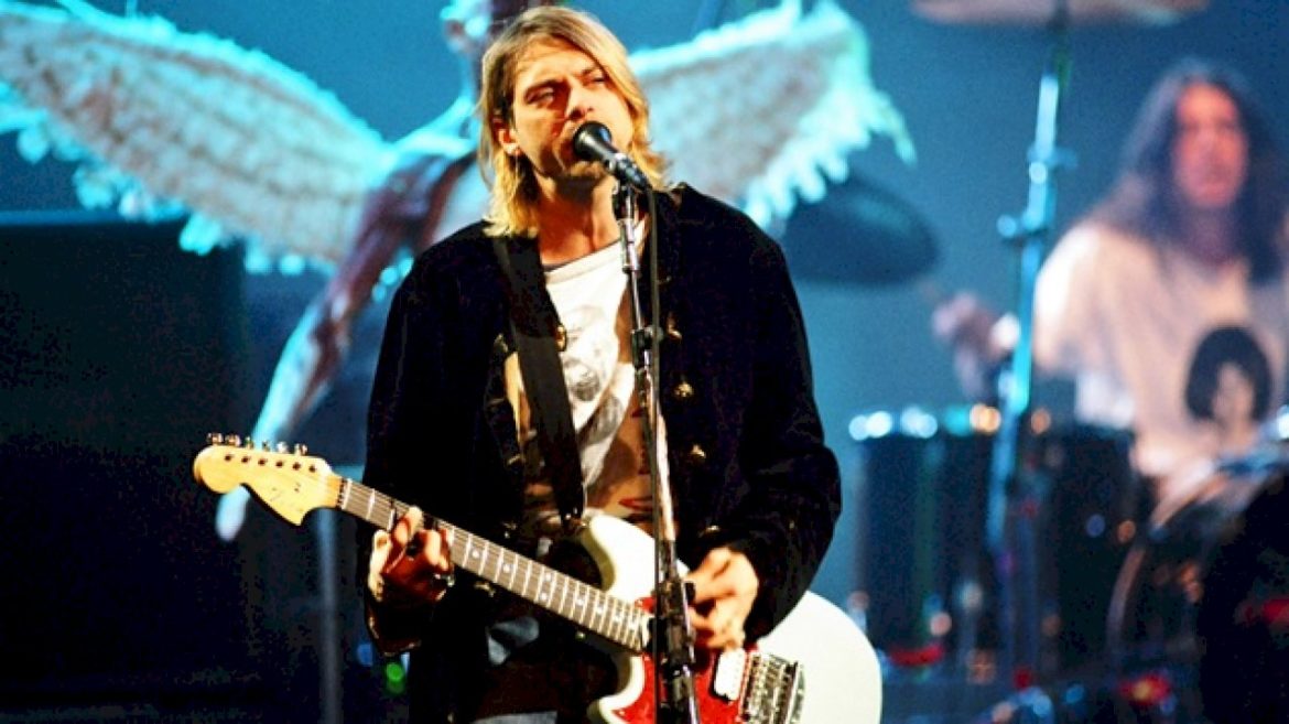 case-on-kurt-cobain’s-death-remains-closed,-seattle-authorities-say