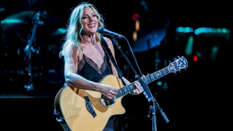 sarah-mclachlan-will-never-live-down-that-aspca-ad