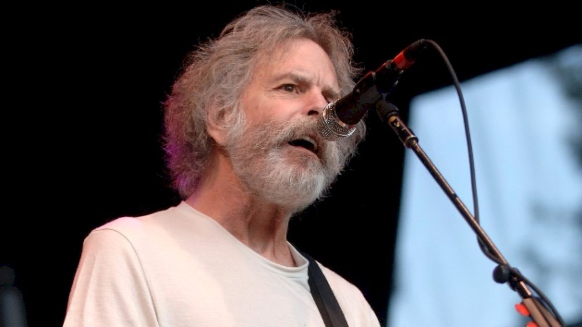 ‘rolling-stone’-pays-tribute-to-grateful-dead’s-bob-weir-with-special-issue