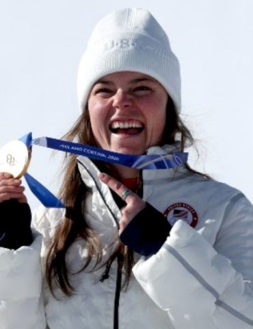 olympic-skier-breezy-johnson-says-taylor-swift-is-‘of-course’-invited-to-her-wedding