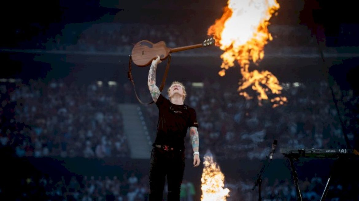 ed-sheeran-is-a-‘whirling-dervish-of-a-talent,’-says-his-latest-duet-partner,-u2’s-bono
