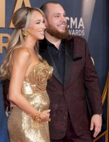 fathers-&-sons:-luke-combs-and-wife-nicole-combs-welcome-third-baby-boy