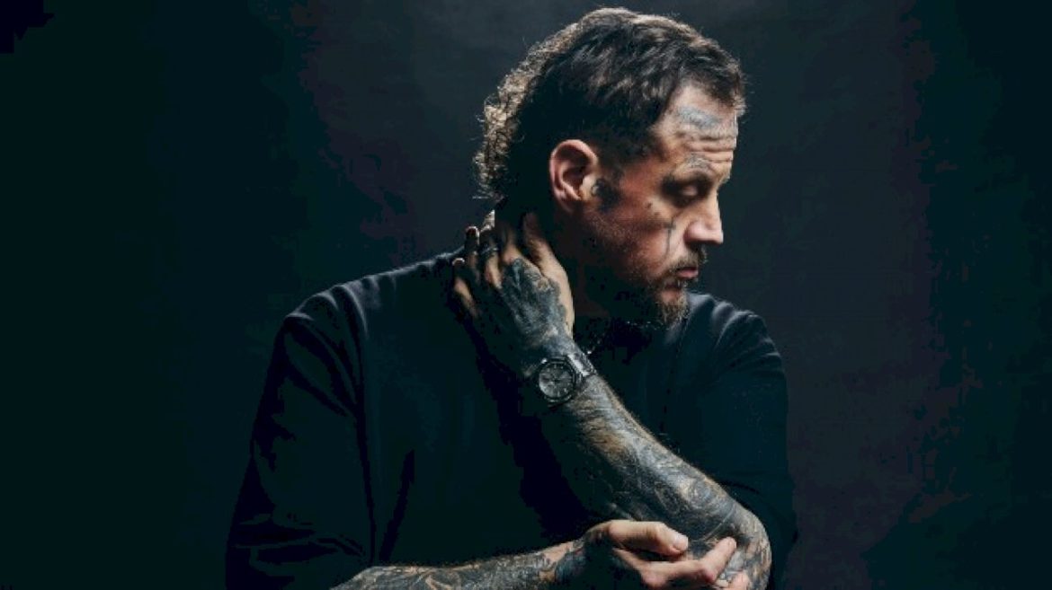 jelly-roll-announces-the-little-a**-shed-tour