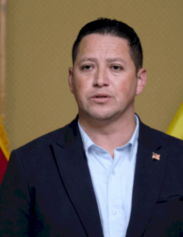 ‘this-is-going-too-far-boss’:-texas-rep.-tony-gonzales-appears-to-pursue-late-staffer-in-explicit-text-messages