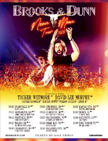 brooks-&-dunn-keep-playing-under-the-neon-moon-in-2026