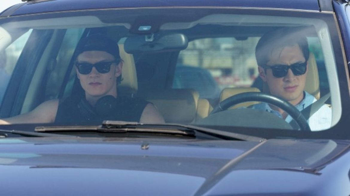 come-to-the-cottage:-the-‘heated-rivalry’-getaway-can-now-be-yours