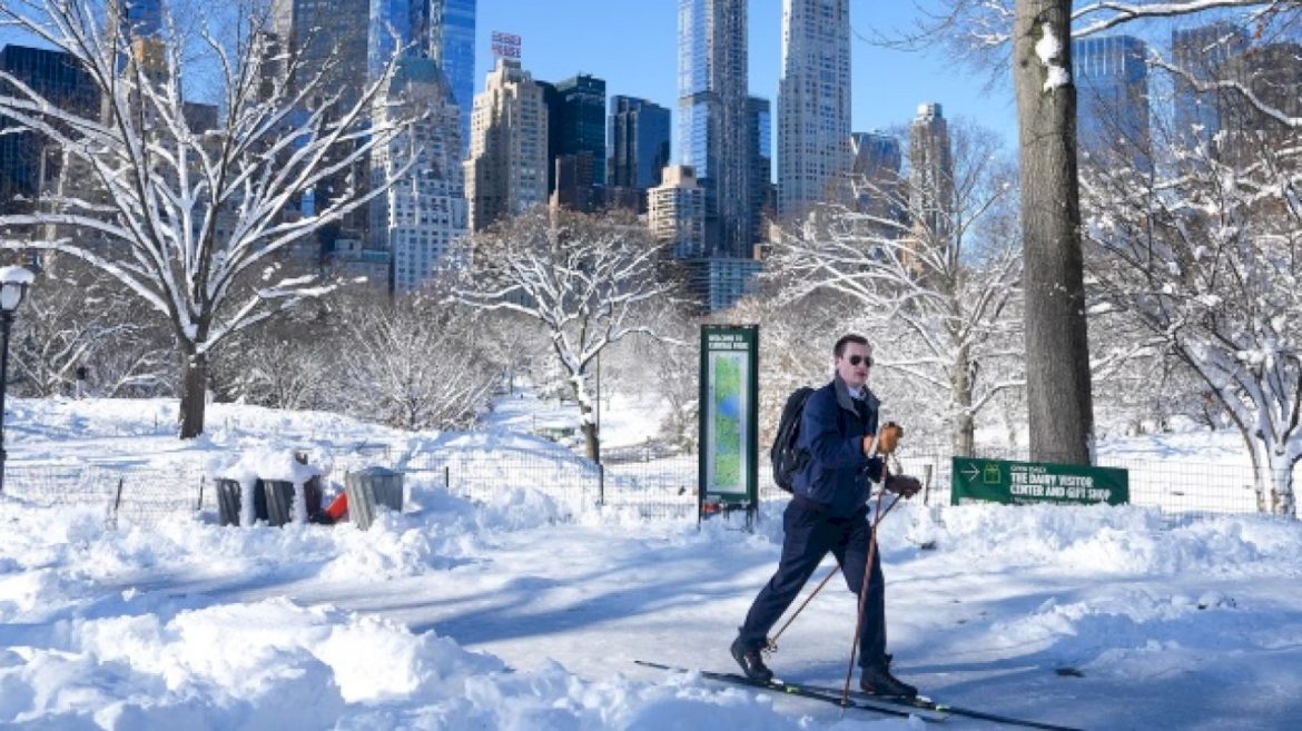 snowstorm-pushes-through-northeast-with-days-of-melting-expected-to-follow