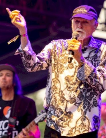 the-beach-boys-add-dates-to-2026-tour-celebrating-60-years-of-‘pet-sounds’