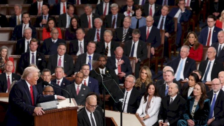 ‘serious-moment’:-reactions-pour-in-from-congress-after-trump-strikes-iran