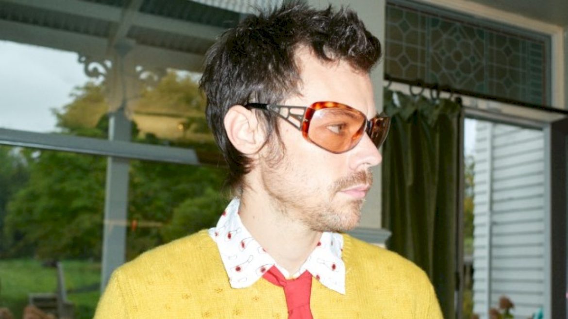 is-harry-styles-teasing-a-netflix-special?