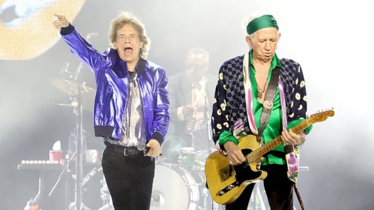 mick-jagger-shares-vacation-photos,-keith-richards-to-be-a-great-grandfather