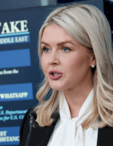 charter-flights-set-to-return-stranded-americans-as-travelers-scramble-amid-iran-war,-state-dept.-says