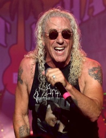 dee-snider-on-sebastian-bach-stepping-in-for-him-in-twisted-sister:-‘i-totally-approve’