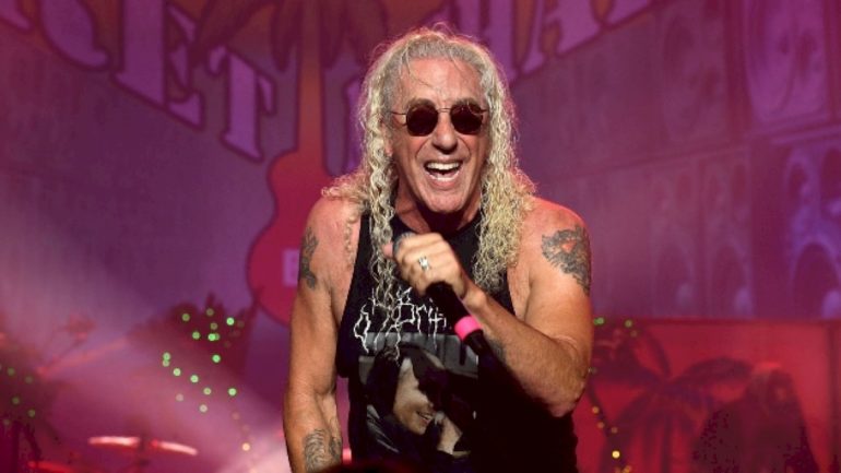 dee-snider-on-sebastian-bach-stepping-in-for-him-in-twisted-sister:-‘i-totally-approve’