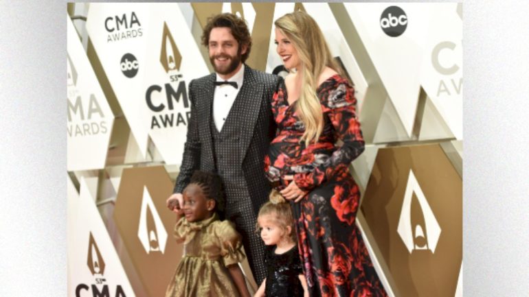 adding-a-5th-child-to-the-mix?-‘we’ll-be-here,’-thomas-rhett-reacts