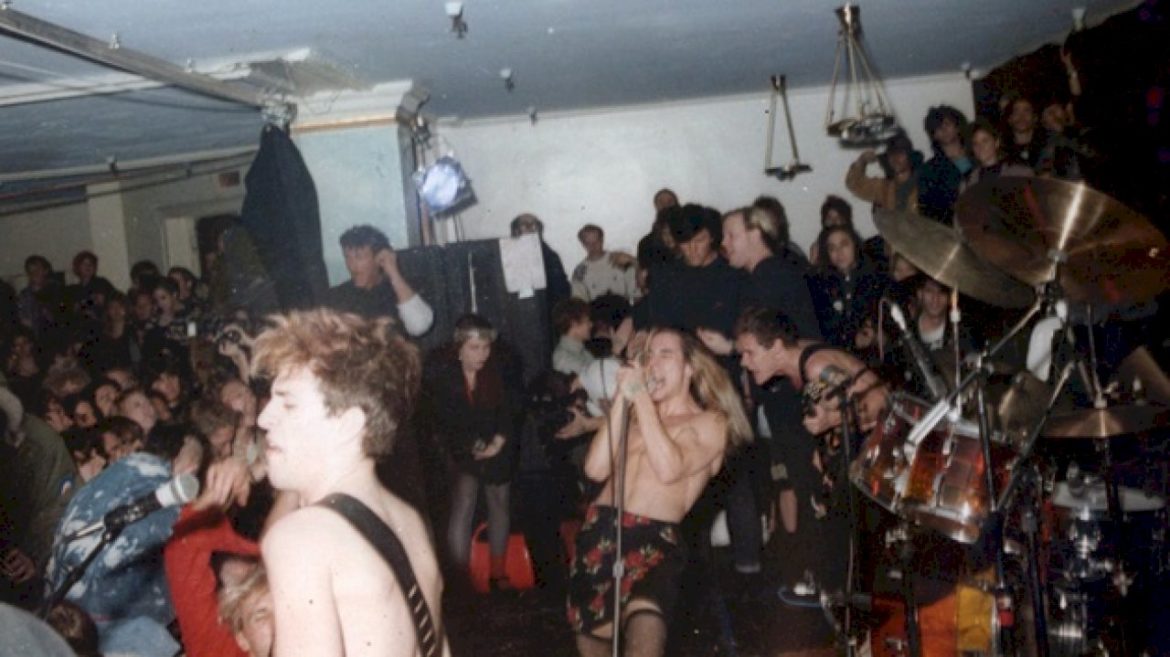 watch-trailer-for-upcoming-‘the-rise-of-the-red-hot-chili-peppers:-our-brother,-hillel’-documentary