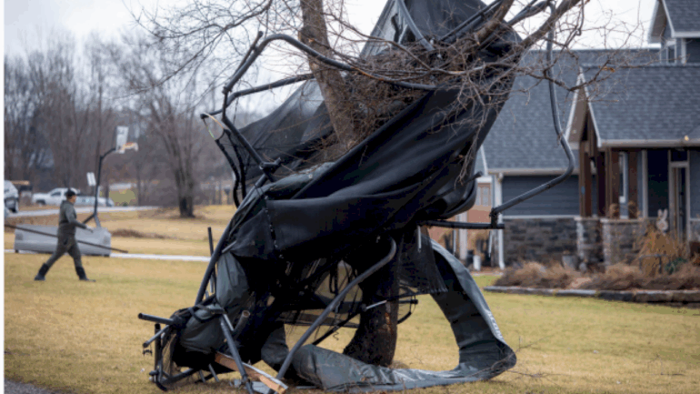 severe-weather-continues-to-churn-as-death-toll-from-us-storms-reaches-8