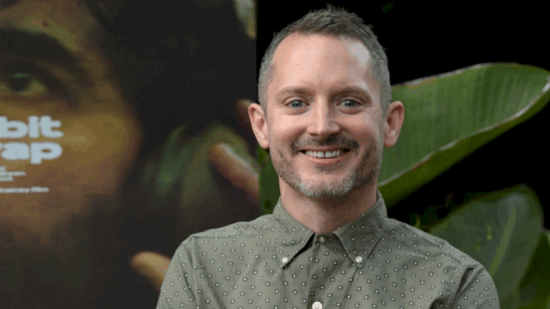 elijah-wood-doesn’t-want-anyone-else-to-play-frodo-‘as-long-as-i’m-alive-and-able’