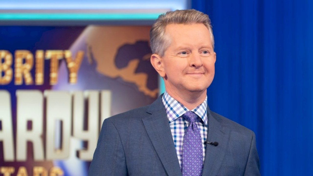 ken-jennings-admires-‘celebrity-jeopardy!-all-stars’-contestants:-‘they’re-not-just-pretty-faces’