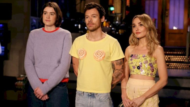 ‘i’ve-never-liked-him’:-snl-cast-members-bust-on-harry-styles-for-doing-‘much-too-much’
