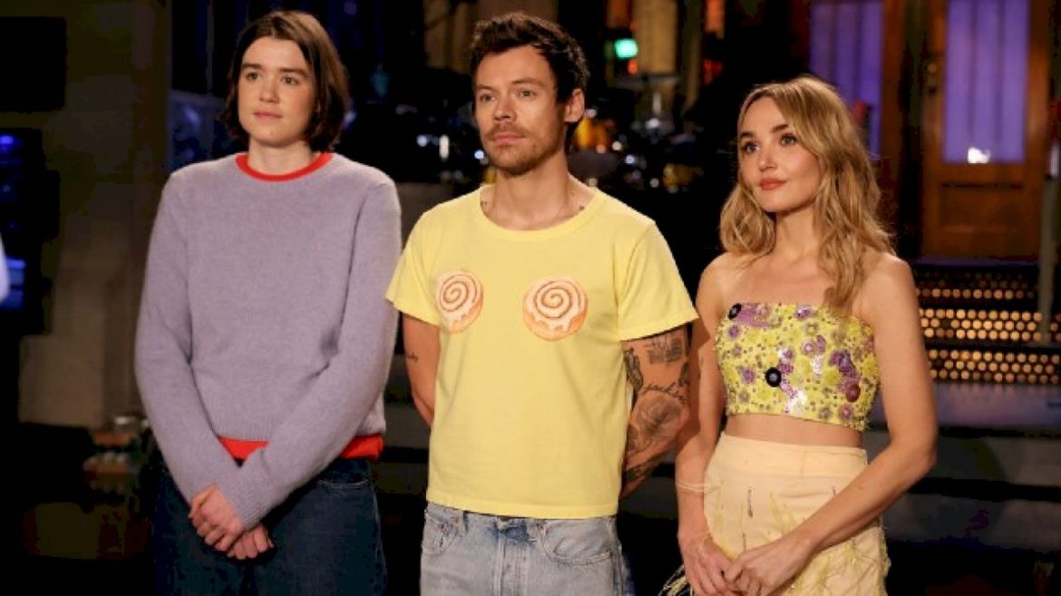 ‘i’ve-never-liked-him’:-‘snl’-cast-members-bust-on-harry-styles-for-doing-‘much-too-much’