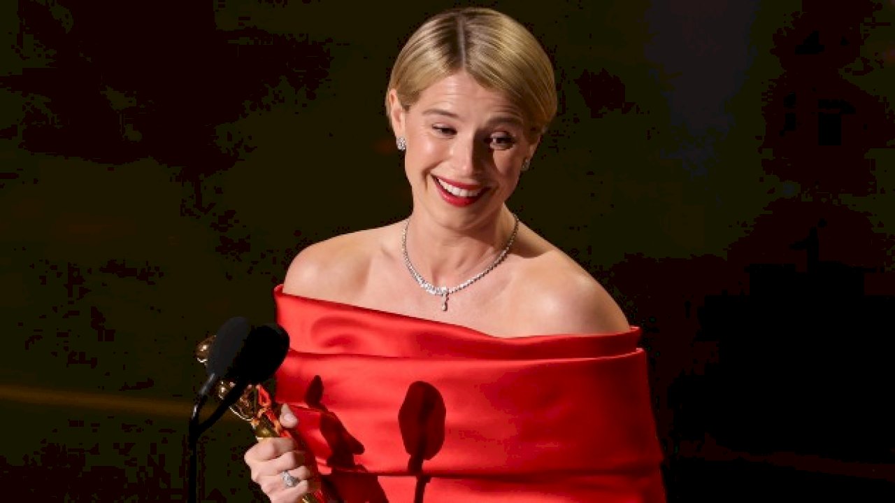 oscars-2026:-jessie-buckley-wins-best-actress