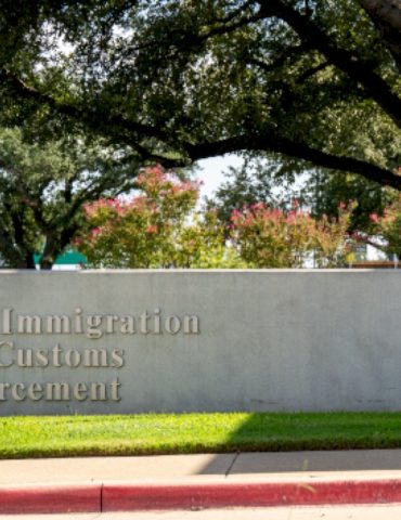 afghan-who-died-in-ice-custody-worked-with-us-forces-in-afghanistan,-advocacy-group-says