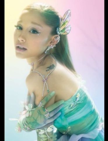 ariana-grande-launches-new-swarovski-capsule-collection