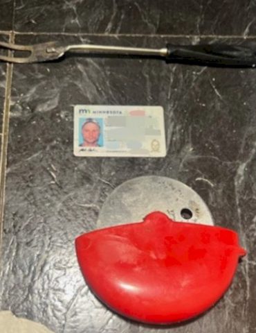 man-who-allegedly-tried-to-break-luigi-mangione-out-of-jail-is-considering-a-plea,-attorney-says