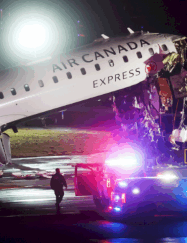 dozens-injured,-2-pilots-dead-in-ground-collision-at-laguardia;-airport-closed