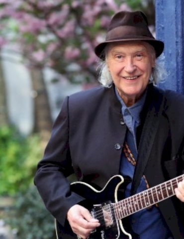 the-kinks’-dave-davies-responds-to-moby-calling-‘lola’-‘gross-and-transphobic’