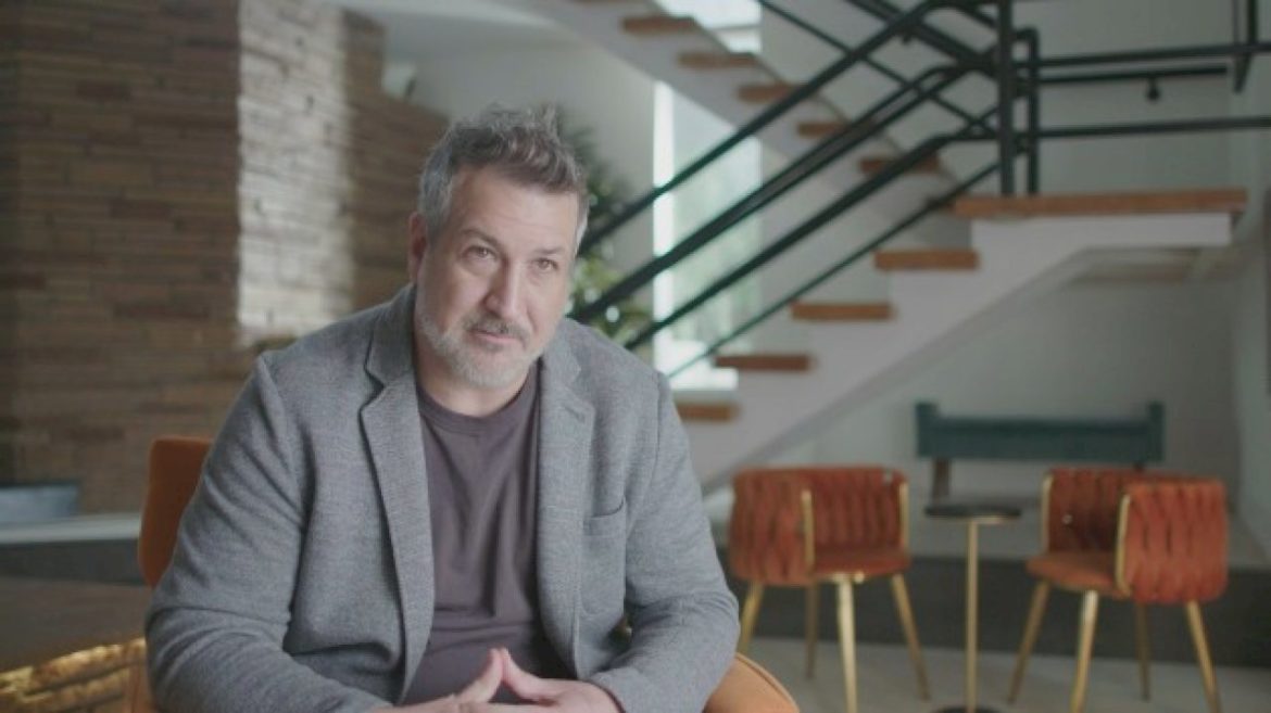 joey-fatone-produced-doc-‘boy-band-confidential’-coming-to-investigation-discovery