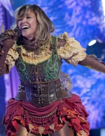 ‘the-masked-singer’-reveals-rachel-platten-is-‘pangolin’