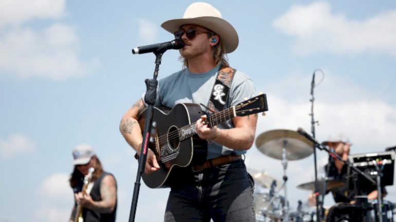 corey-kent’s-‘something’s-gonna-kill-me’-is-a-million-seller