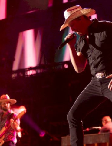 music-city-rodeo-stops-by-the-opry-before-heading-to-bridgestone-arena