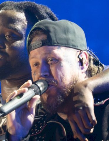 both-‘billboard’-and-mediabase-say-‘amen’-to-shaboozey-+-jelly-roll’s-hit