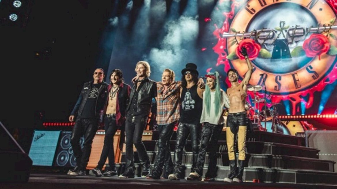 guns-n’-roses-keyboardist-melissa-reese-drops-off-upcoming-tour