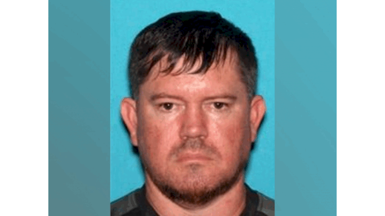 man-accused-in-brother’s-murder-escapes-from-jail-in-tennessee:-authorities