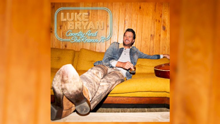 luke-bryan’s-‘country-and-she-knows-it”-is-tailor-made-for-the-concert-crowd