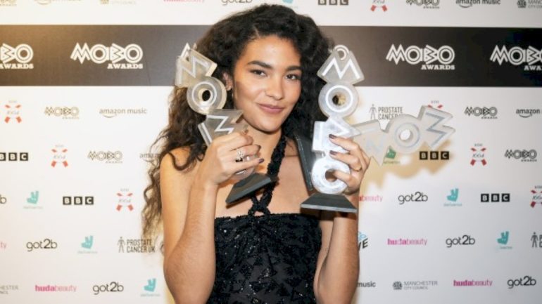 olivia-dean-wins-big-at-uk’s-mobo-awards