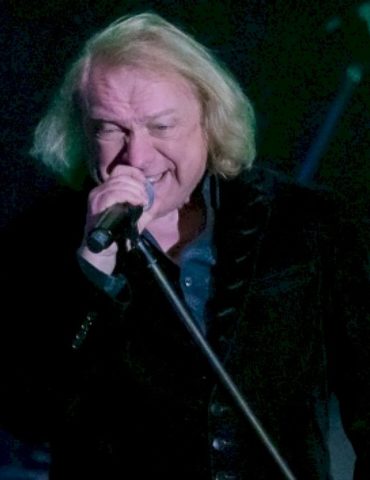 lou-gramm-announces-new-north-american-tour-dates
