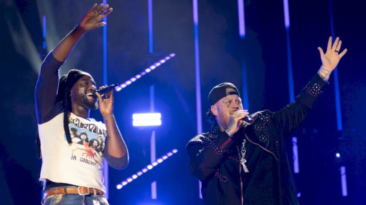 ‘amen’-to-that:-shaboozey-&-jelly-roll-get-second-week-at-#1