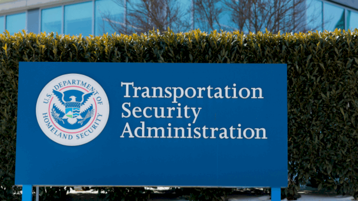 tsa-officers-receive-their-1st-paychecks-in-weeks