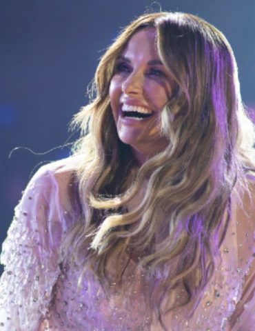 carly-pearce-has-‘one-of-the-most-full-circle-moments-of-[her]-career’