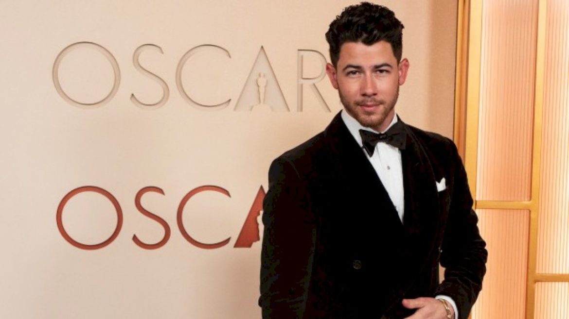 nick-jonas-to-star-in-horror-holiday-flick,-‘white-elephant’