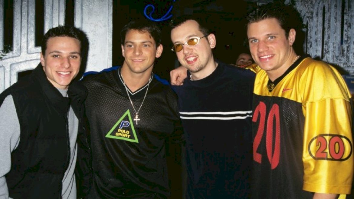 nick-lachey:-in-98-degrees’-heyday,-record-label-gave-us-book-with-state-by-state-‘age-of-consent’