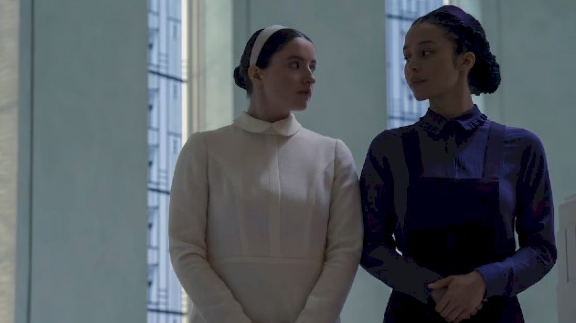 ‘the-testaments’-explores-new-coming-of-age-story-in-gilead-with-chase-infiniti-and-more