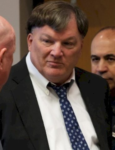 gilgo-beach-murders:-how-a-paper-towel-linked-rex-heuermann-to-1-of-his-victims,-da-says