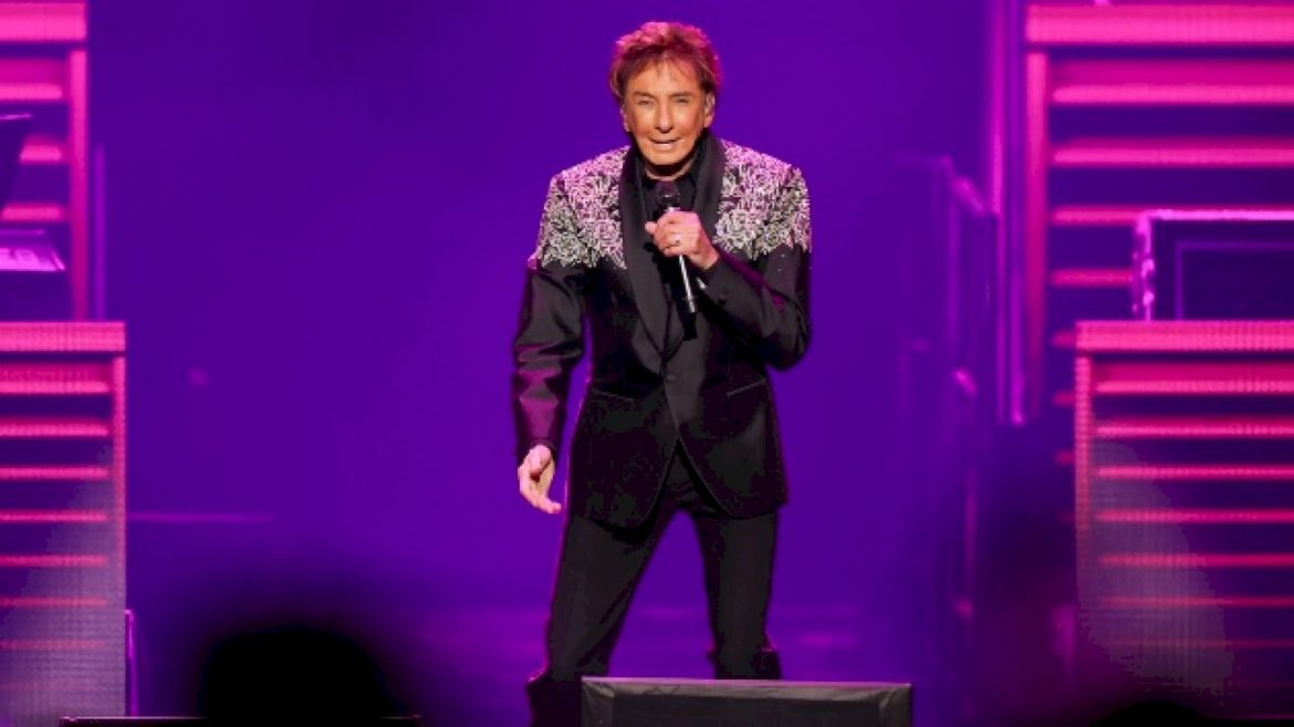 barry-manilow-postpones-more-shows-on-his-north-american-tour